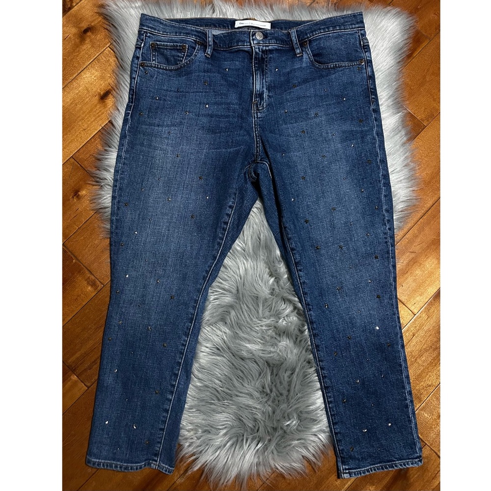 Gap Dark Wash Blue Denim Jeans Best Girlfriend Star Studded Size 33 - Picture 3 of 6